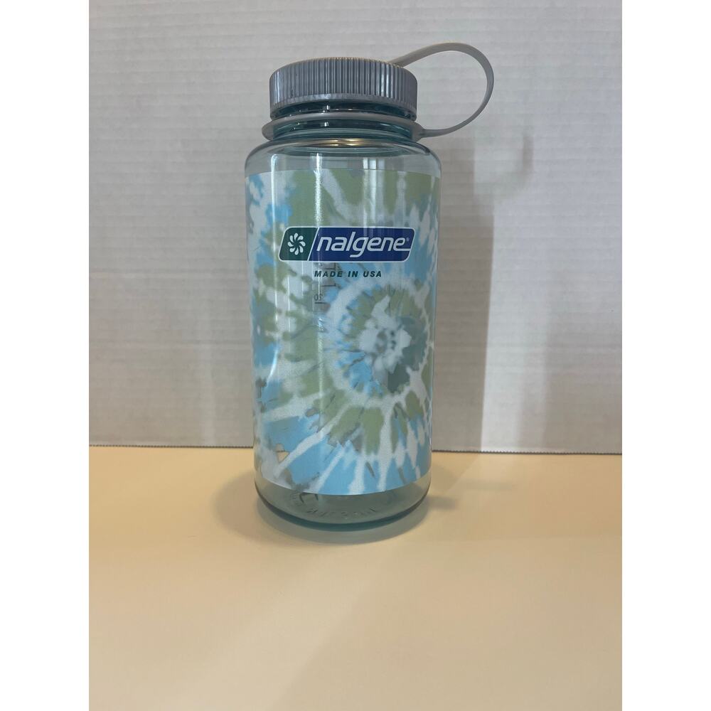 Nalgene 32oz water bottle-tie dye-brand new